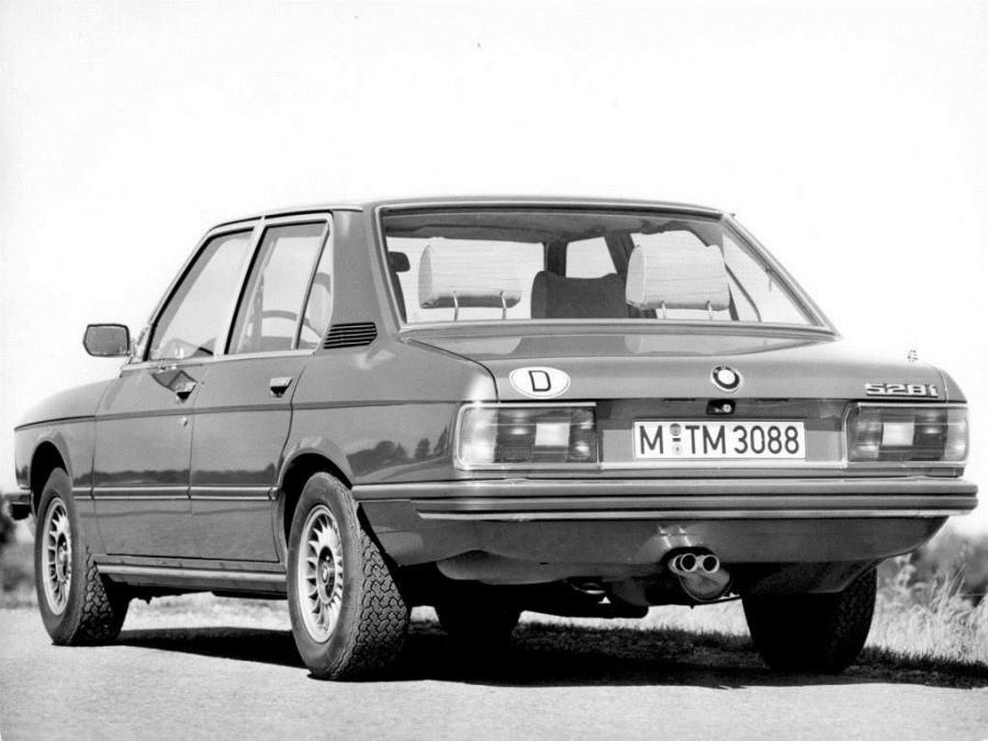  BMW 528i Sedan 1977 года  (фото 7 из 10)